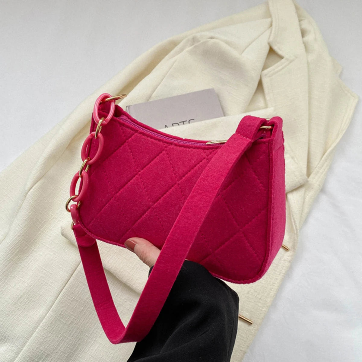 Women S Minimalist Felt Handbag - Lightweight Diamond Quilted Shoulder Bag Half-Chain Strap Zipper