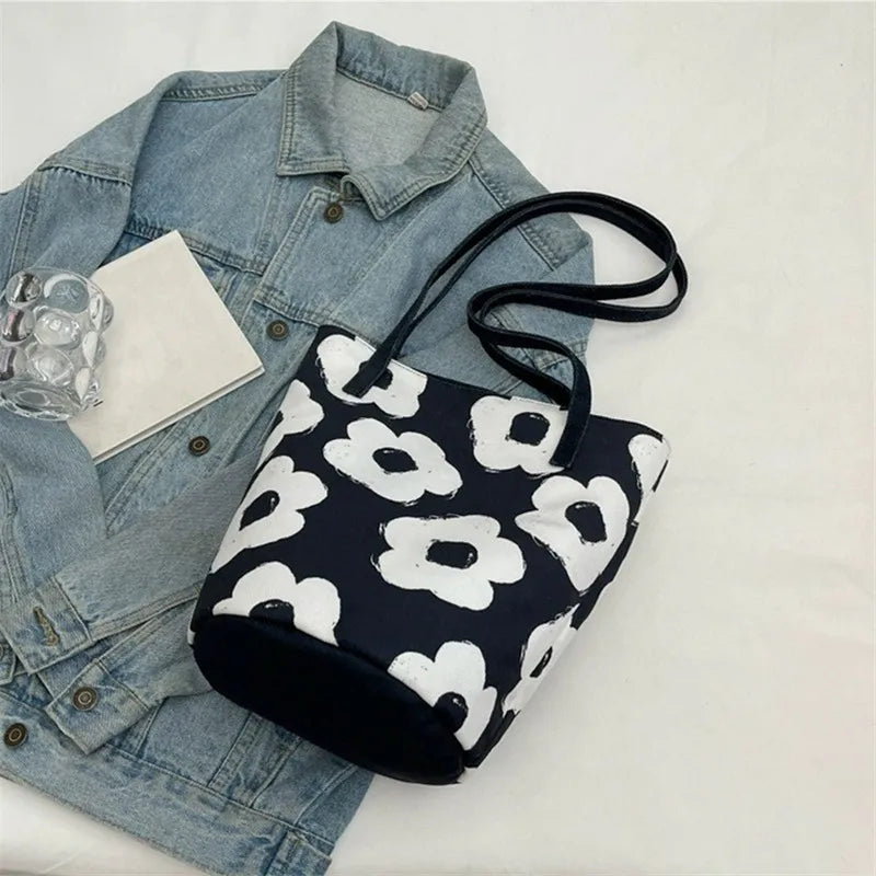 Floral Oil Painting Bucket Bag – Women's Shoulder & Crossbody Tote