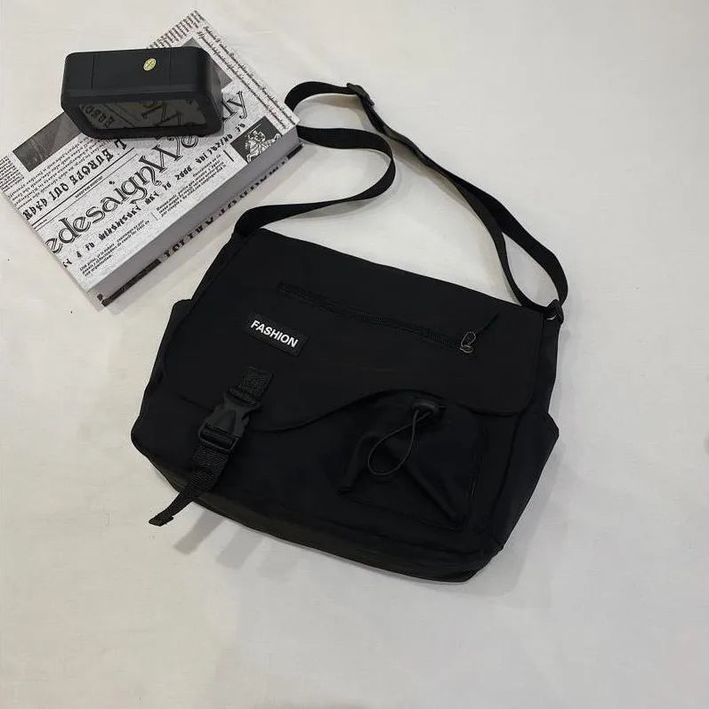 Waterproof Canvas Messenger Bag – Multi-Pocket Crossbody