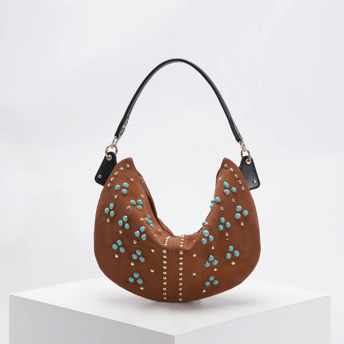 Retro Trendy Crossbody Bags Woman Shoulder Bag Rivet Armpit Purse Handbags Designer Women