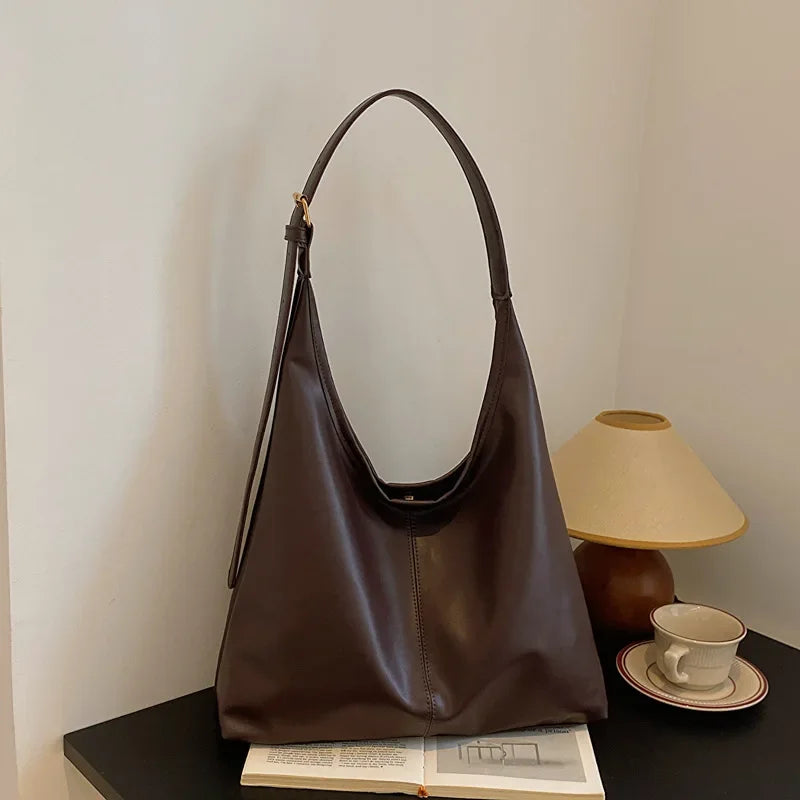 Large Tote Shoulder Bag for Women – Retro Minimalist Style
