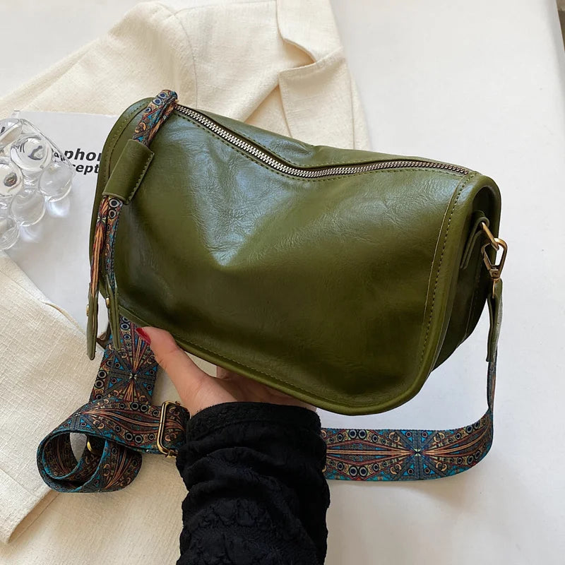 Crossbody Bag with Wide Graphic Strap – Women's Shoulder Bag
