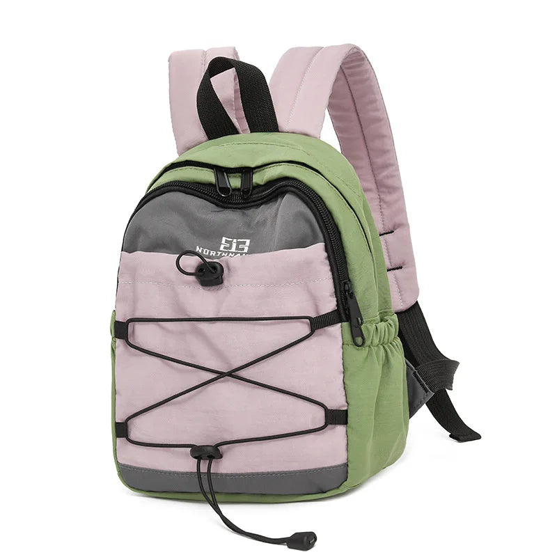 Light Outdoor Color-Blocking Backpack Women Cute Casual Commuting Small Backpack Mountain Climbing