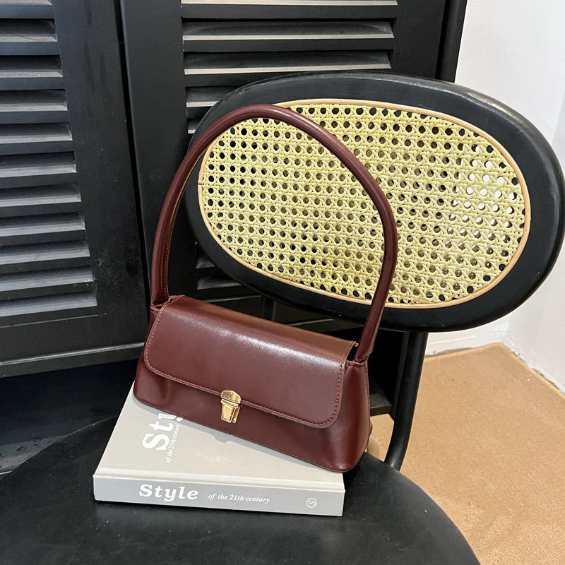 Spring Trendy Basics Underarm Bag Solid Color Pu Shoulder Metal Flap Handbag Commute Shopping