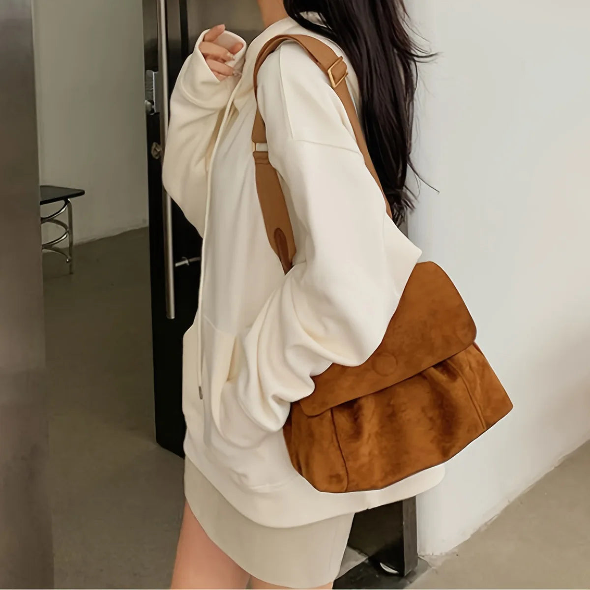 Suede Leather Women S Shoulder Bag Magnetic Button Messenger Large Capacity Work Outing Velvet Tote