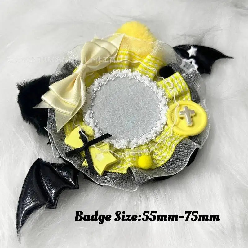 Itabag Badge Stand with Cat Ears & Bat Wings – Handmade Anime Pin Holder