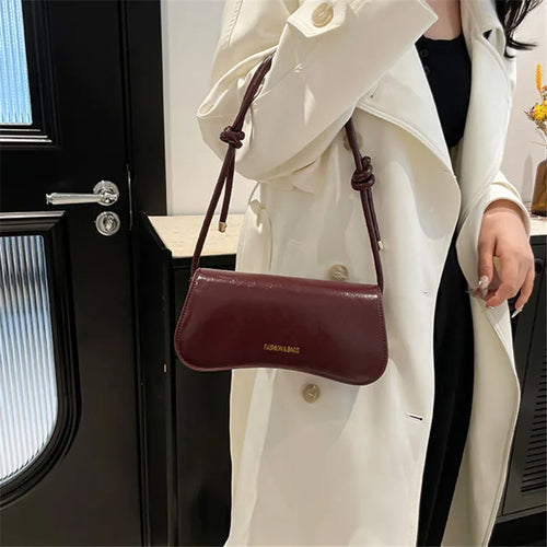 Crossbody Shoulder Bag for Women – Chic Mini Baguette Handbag