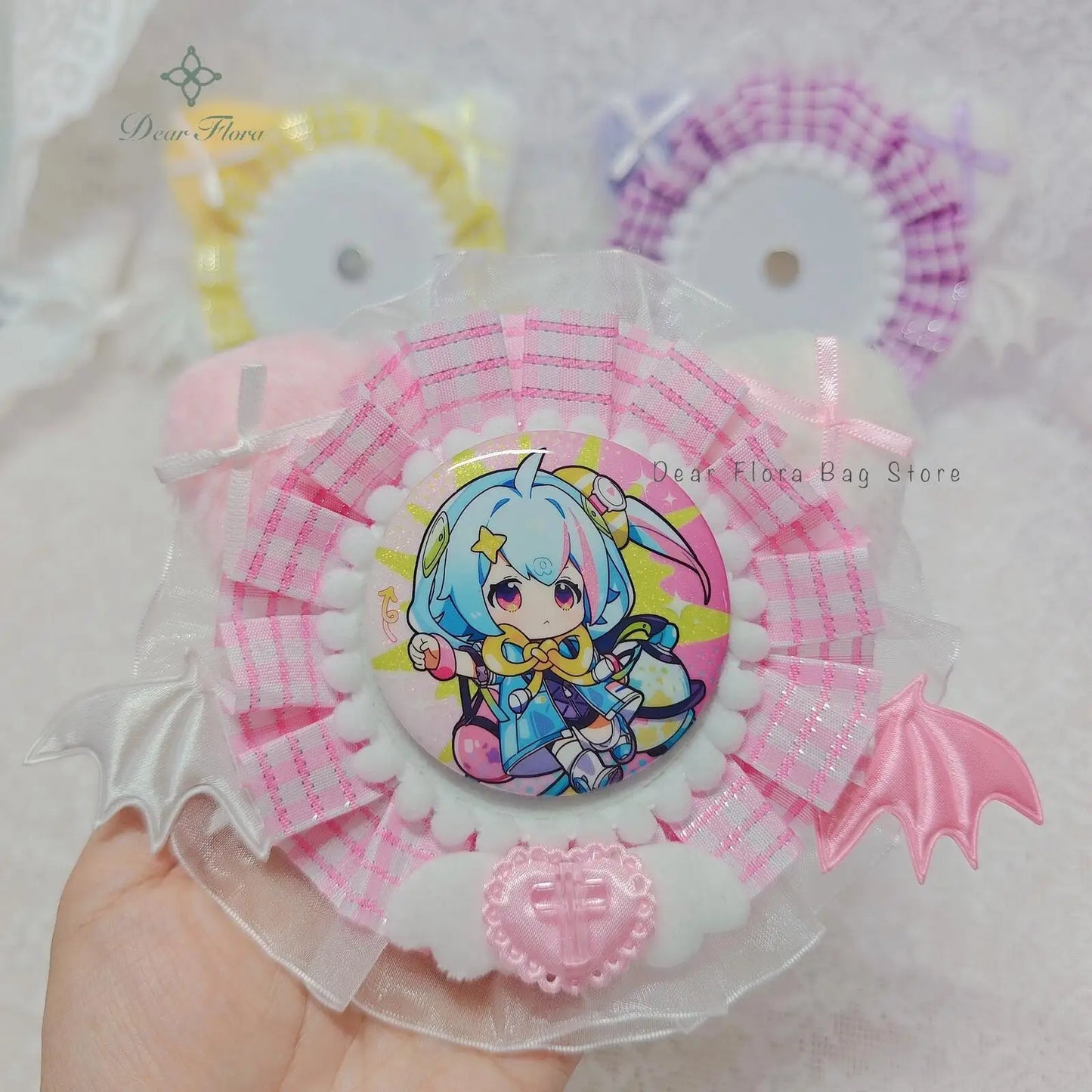 Ita Bag Badge Display Stand – Handmade Lace Cat Ears Wings Decoration