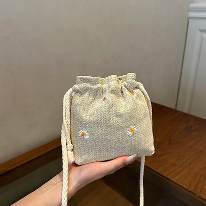 Premium Beach Grass Woven Mini Bucket Bag Pulling Rope Design Single Shoulder Crossbody Casual