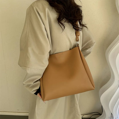 Leather Bucket Tote Bag – Women's Crossbody Shoulder Bag