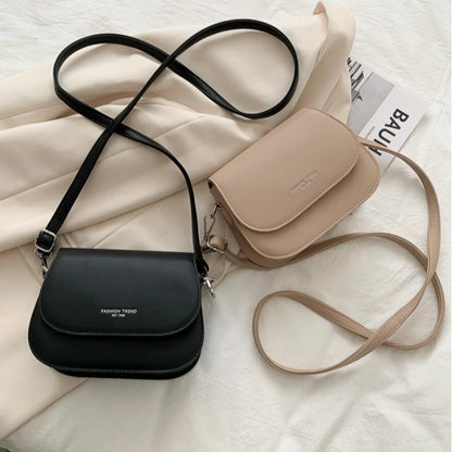 Saddle Crossbody Bag for Women – Minimalist Flap Shoulder Purse