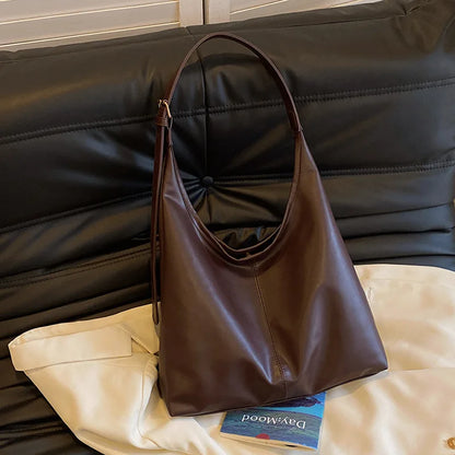 Vintage Hobo Shoulder Bag – Soft Leather Tote for Women