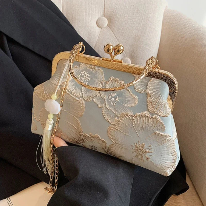 Chinese Style Embroidered Shoulder Bag Elegant Handbag Retro Small Square Wedding Party Luxury