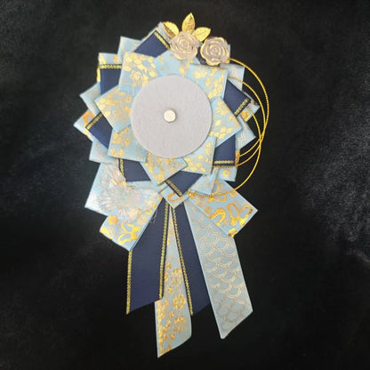 Itabag Ribbon Flower Badge Stand – Anime Pin Display Decoration