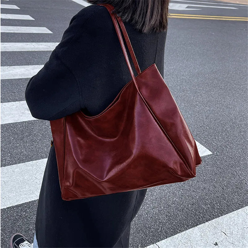 Large Leather Tote Bag for Women – Soft Shoulder Bag for Work & Travel
