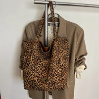 Brown No pendant