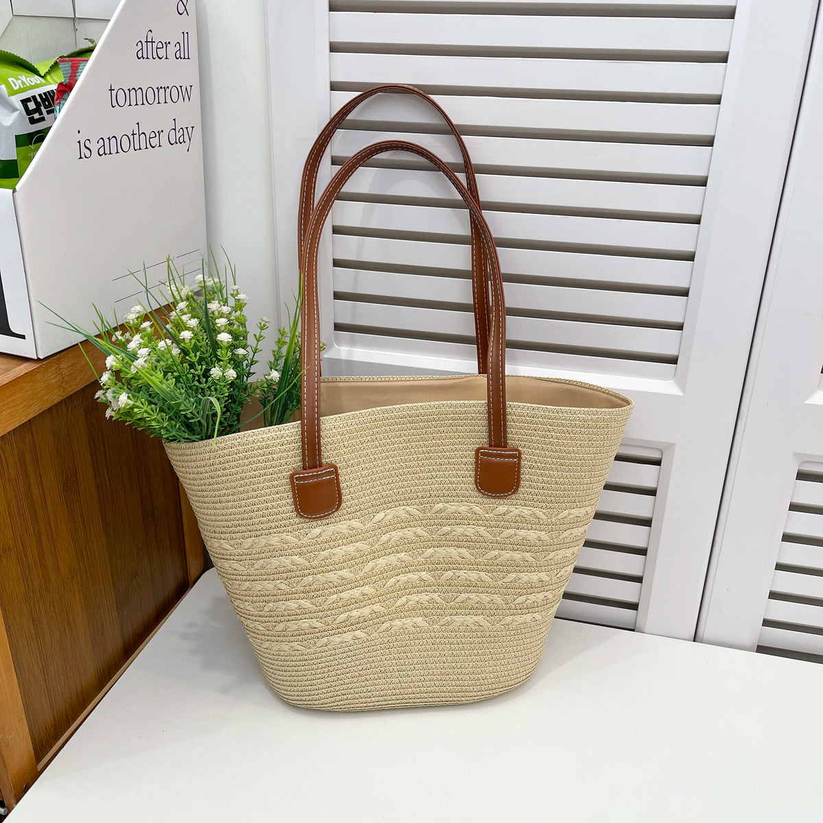 Fresh Vacation Women Shoulder Bag Woven Stripe Colorblock Straw Tote Large Capacity Breathable