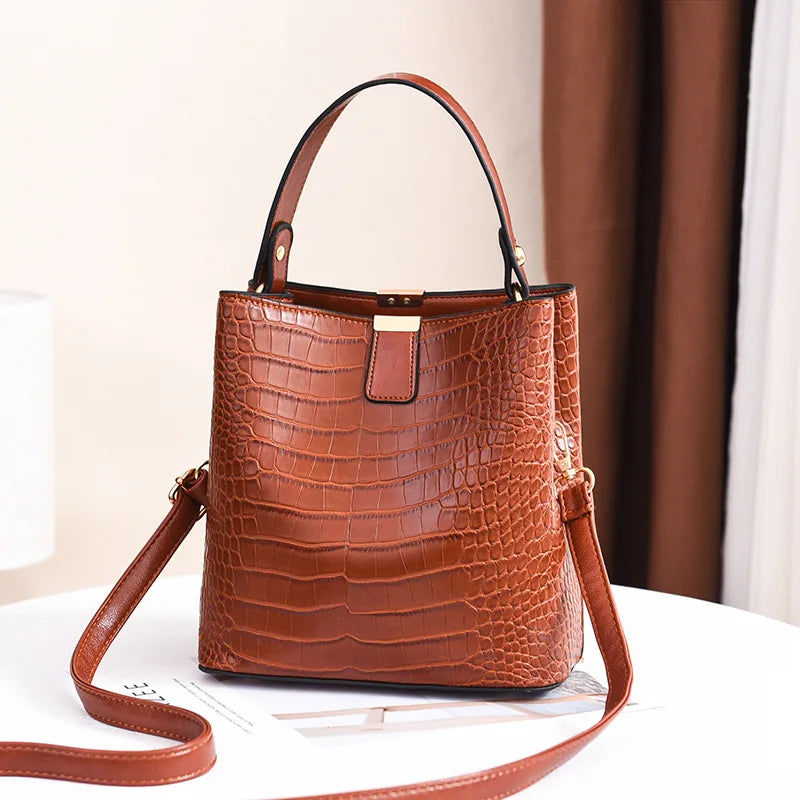 Crocodile Leather Bucket Bag – Large Capacity Shoulder & Crossbody Tote