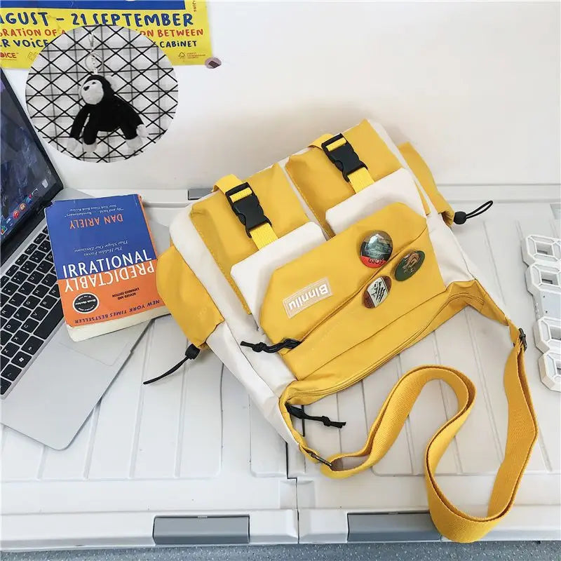 Waterproof Canvas Messenger Bag – Multi-Pocket Crossbody