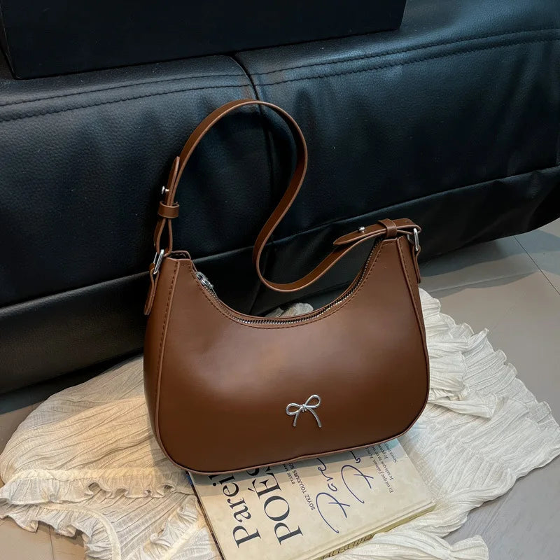 Bow-Detail Crossbody Bag – Women's Minimalist Shoulder Purse