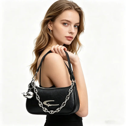 Leather Crossbody Bag with Chunky Chain – Women's Trendy Shoulder Handbag
