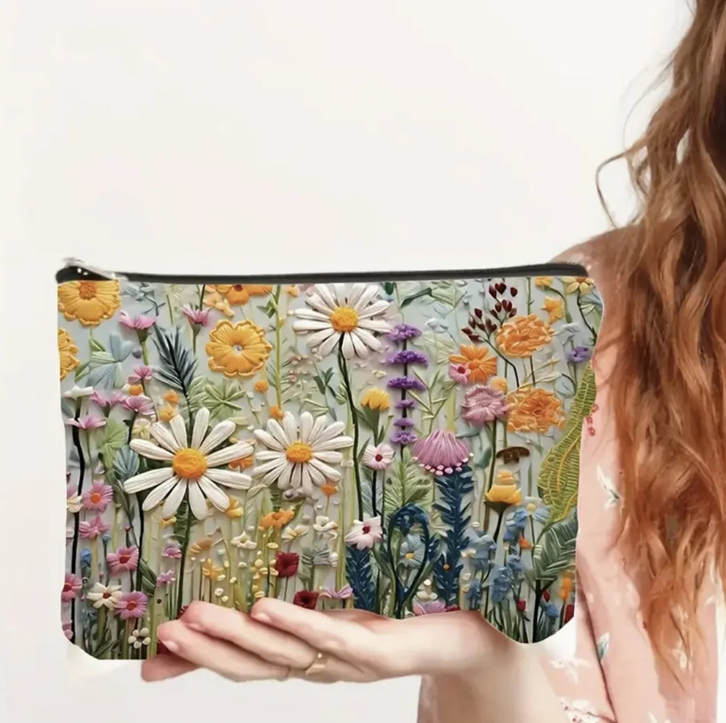 Floral Canvas Makeup Bag Zipper Pouch Lining Daisy Wildflower Toiletries Organizer Perfect Gifts
