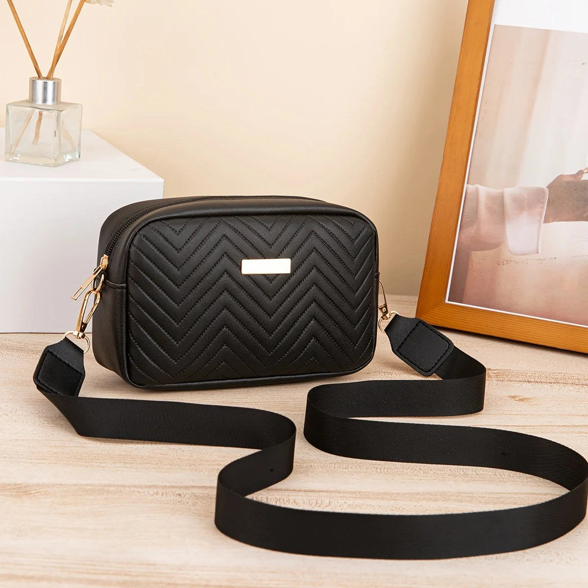 Quilted Crossbody Bag – Mini PU Leather Shoulder & Phone Purse