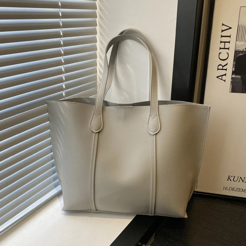 Large Leather Tote Bag – Retro Faux Leather Work & Commuter Handbag