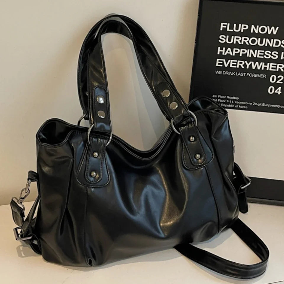 Large Capacity Retro Leather Shoulder Bag for Women