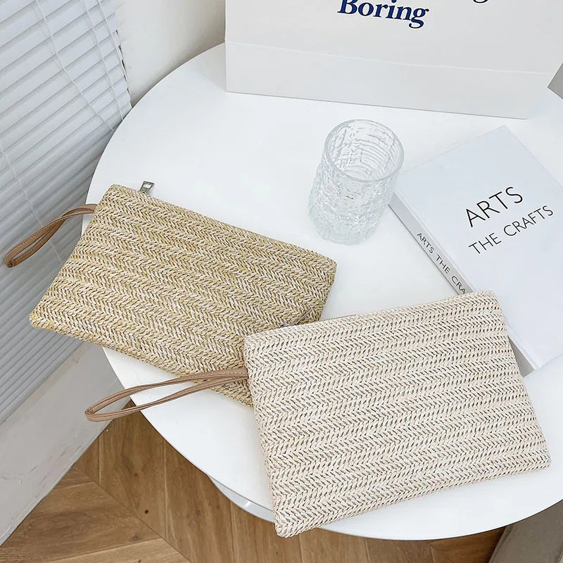 Straw Woven Clutch Bag – Minimalist Boho Wristlet for Women