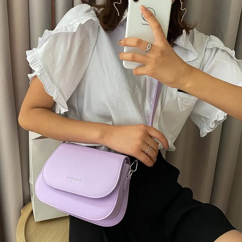Women S Crossbody Bag Solid Color Fashionable Flipped Retro Casual Simple