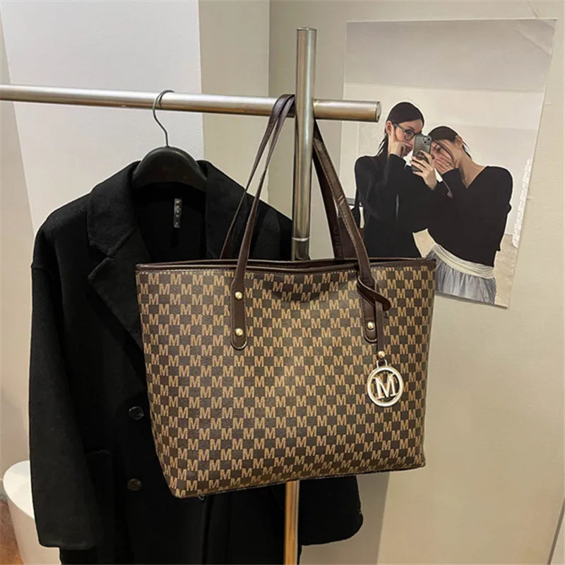 Large Capacity Commuting Tote Bags Fashionable Printed Pu Leather Handbag Women College Students