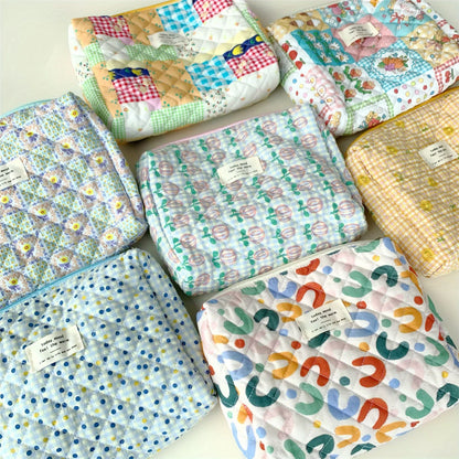 Colorful Aesthetic Makeup Bag – Quilted Zipper Cosmetic Pouch