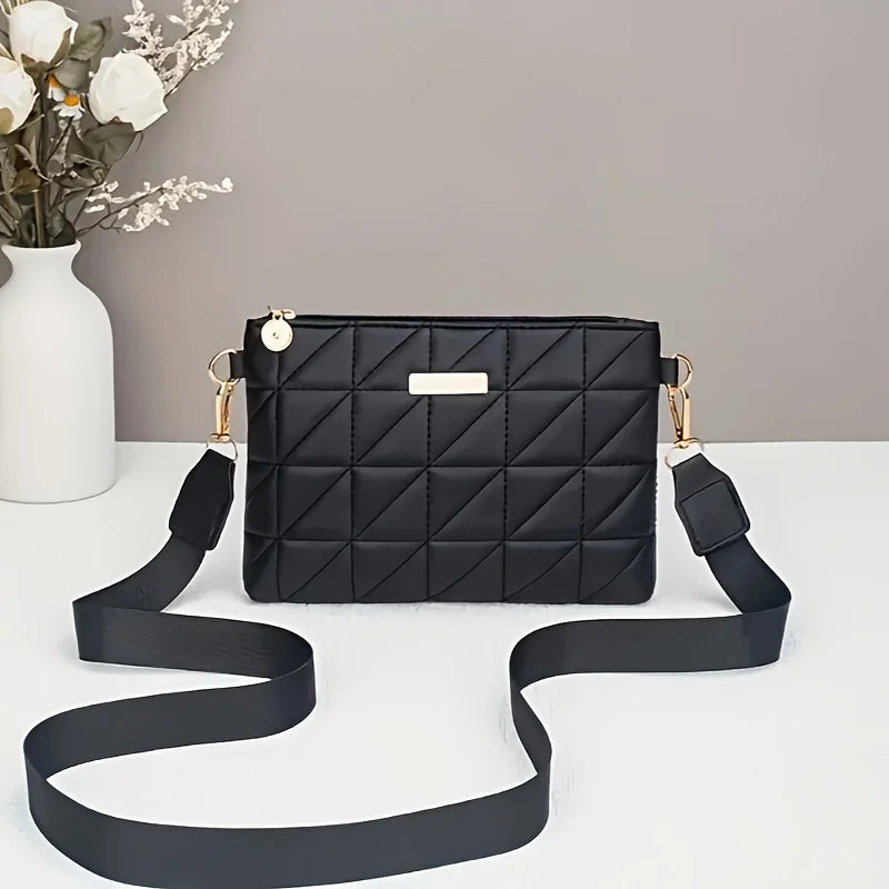 Large Capacity Versatile Shoulder Bags Small Crossbody Purse Gold Chain Accent Women Everyday