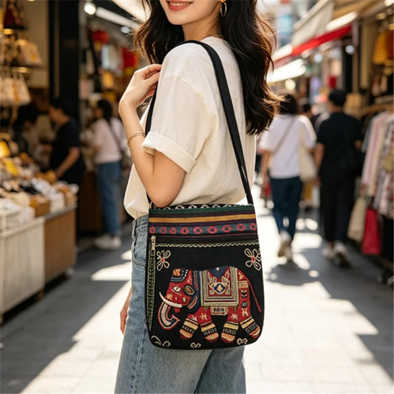 Bohemian Canvas Crossbody Bag – Ethnic Print Zipper Purse