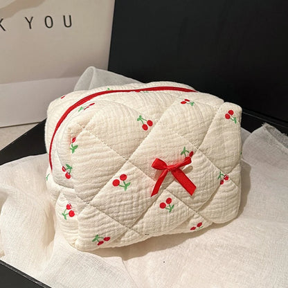 Flower Quilted Makeup Storage Bag Portable Travel Organizer Cosmetic Toiletry Pouch Cute Make Up