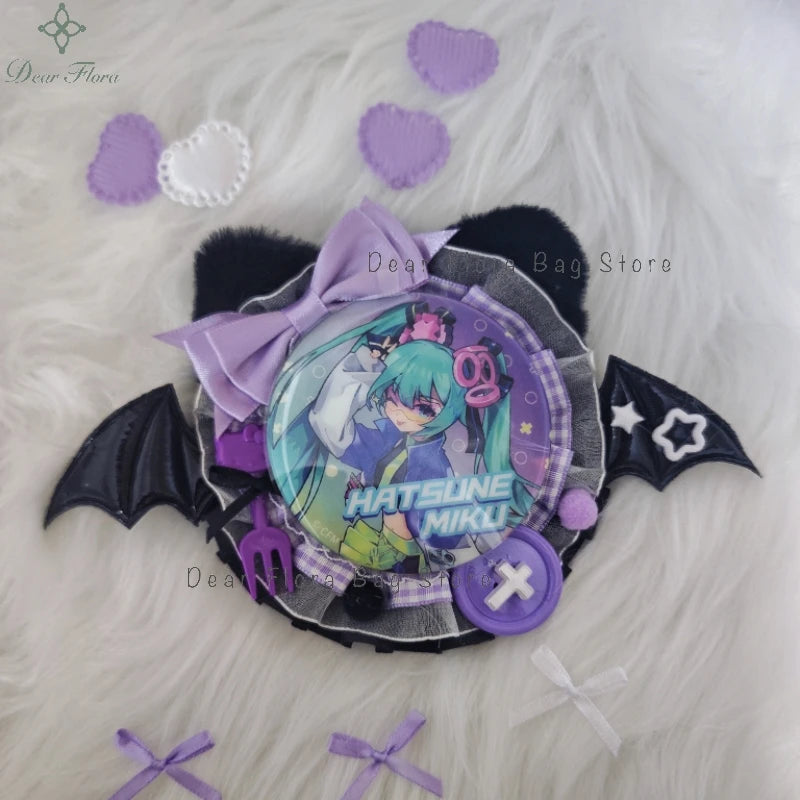 Itabag Badge Stand with Cat Ears & Bat Wings – Handmade Anime Pin Holder