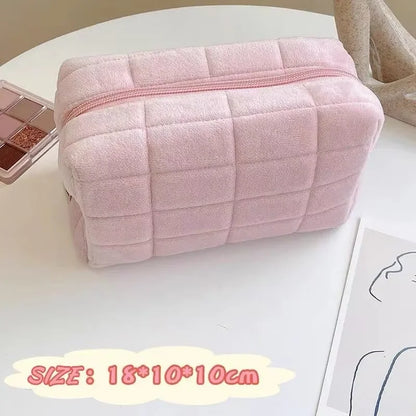 Homefish Stylish Large Capacity Pillow Shaped Storage Bag