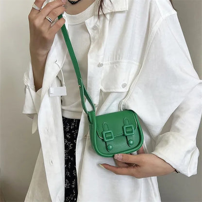 Mini Saddle Crossbody Bag for Women – Vintage Style