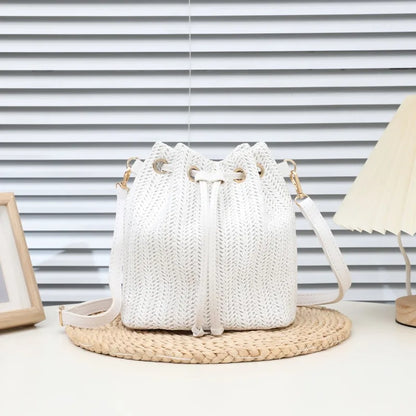 Straw Woven Bucket Crossbody Bag – Drawstring & Leather Strap