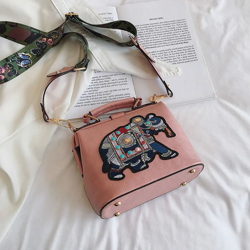 Fashionable Retro Embroidered Shoulder Bag Artistic Chinese Style Large Capacity Women S Crossbody
