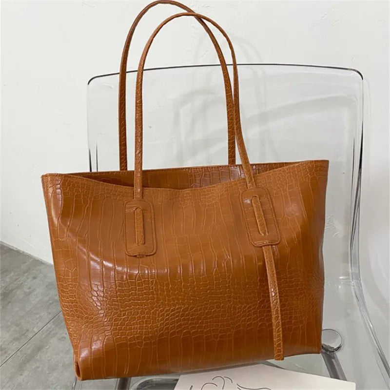 Large Capacity Tote Bag for Women – Croc-Embossed Shoulder Handbag