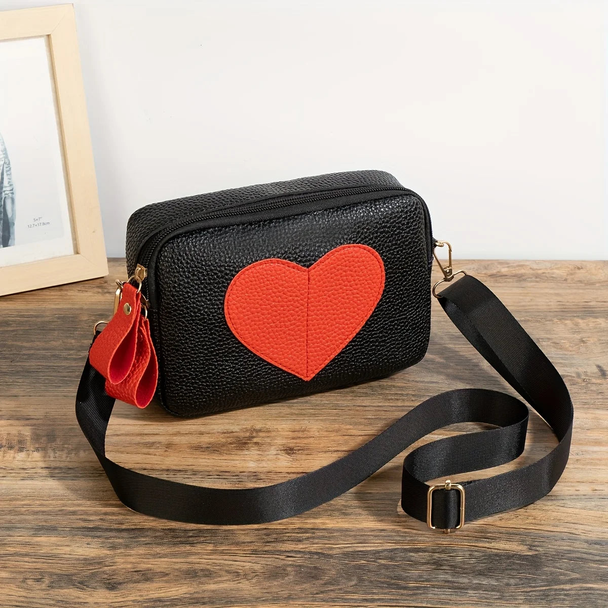 Heart-Shaped Crossbody Bag - Lychee Pattern Mini Shoulder Bag