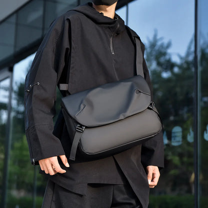 Versatile Simple Large Capacity Shoulder Crossbody Bag Waterproof Travel Function - Waterproof