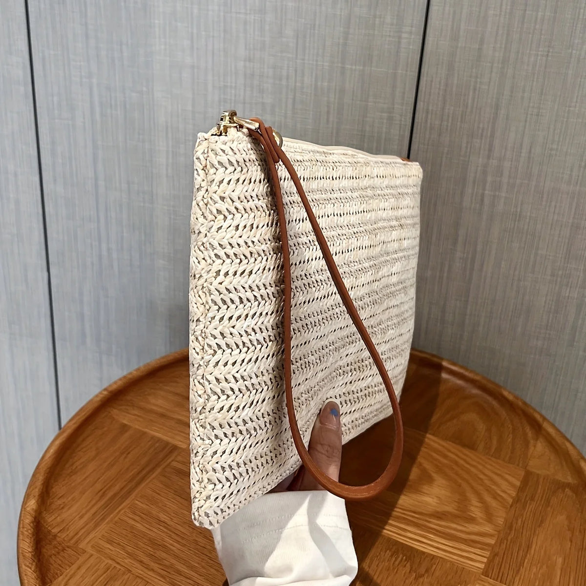 Straw Woven Clutch Bag – Slim Zipper Wristlet Purse for Women