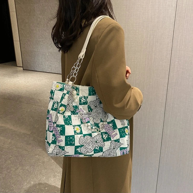Cartoon Bear Tote Bag – Large Capacity Shoulder Handbag for Women