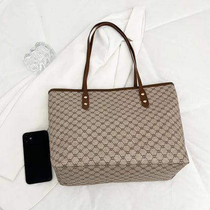 Luxury Vintage Women Shoulder Bag Monogram Print Rivet Pu Leather Tote Large Capacity Zipper Handbag