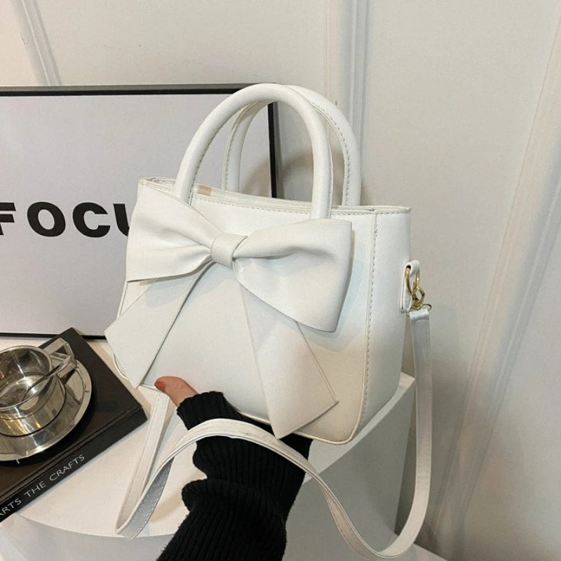 Elegant Bow Handbag Shoulder Crossbody Bag Golden Hardware Detachable Horizontal Strap Stylish Daily