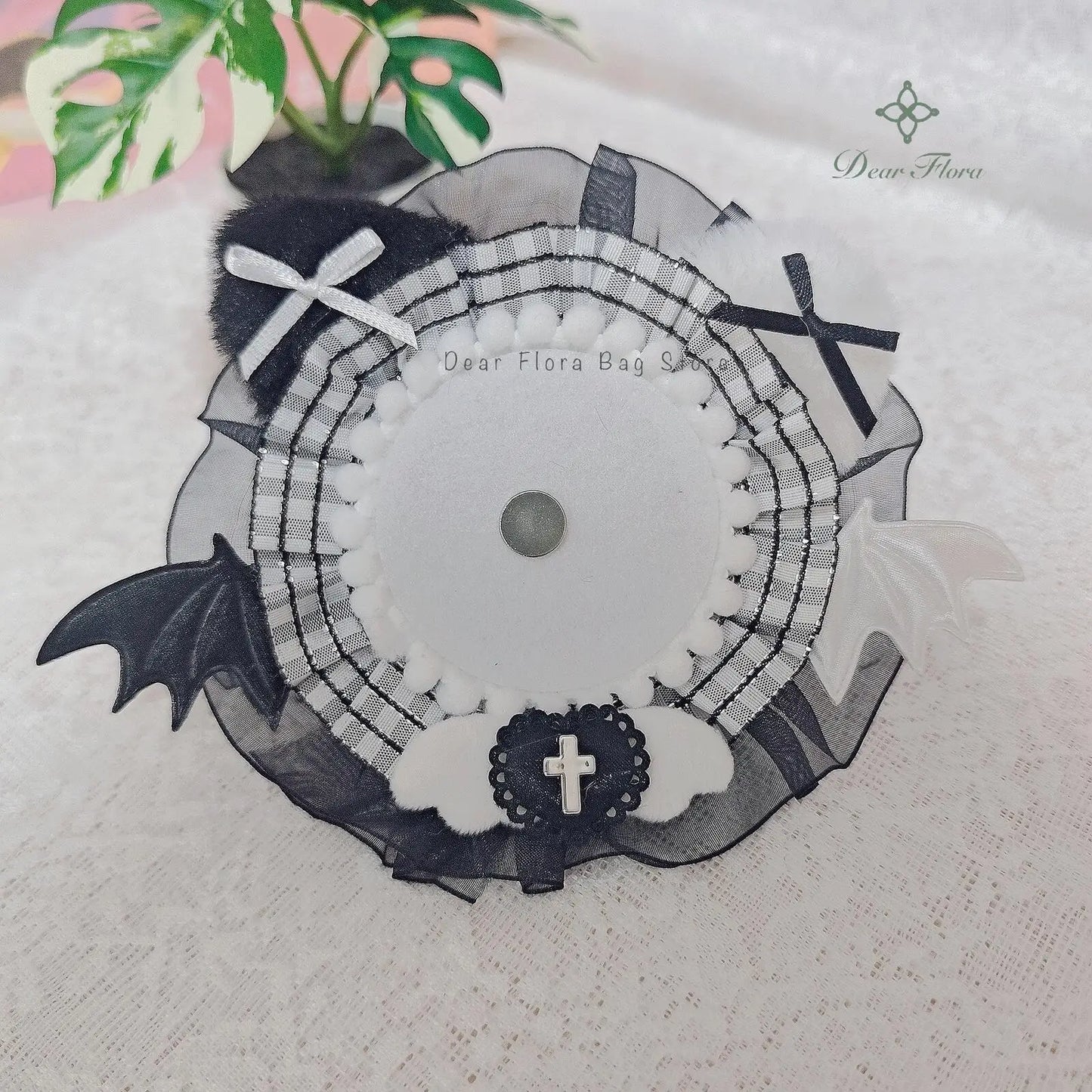 Ita Bag Badge Display Stand – Handmade Lace Cat Ears Wings Decoration