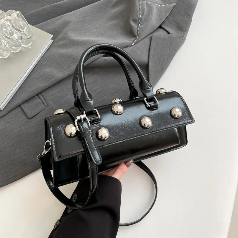 Retro Small Rivets Pu Leather Shoulder Bag Women Trend Y2k Luxury Handbags Purses Females Crossbody